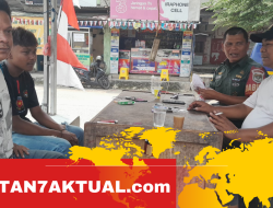 Babinsa mengajak Ketua RT dan pemuda Kelapa Dua untuk meningkatkan keamanan dan ketertiban masyarakat (kamtibmas)