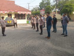 Mendengarkan Arahan dari Pimpinan saat Apel Pagi juga Merupakan Cara untuk Melatih Kedisiplinan Anggota.