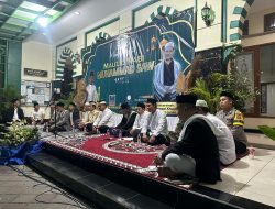 Bhabinkamtibmas Polsek Pasar Kemis Hadiri Peringatan Maulid Nabi Muhammad SAW di Masjid Nurul Ilmi
