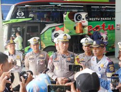 Minimalisir Laka Lantas, Polres Ponorogo Gelar Ramp Check Bus di Area Terminal Seloaji