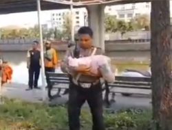 Geger! Bayi Laki-laki Ditemukan di Pinggir Kali Ancol, Polisi Selidiki Motifnya