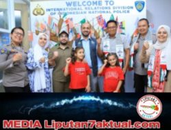 Momen Haru Kadiv Hubinter Bertemu dengan Anak-Anak Gaza