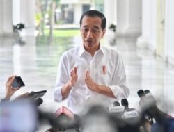 Presiden Jokowi Mengapresiasi Proses Pembebasan Pilot Susi Air yang Berjalan Lancar.