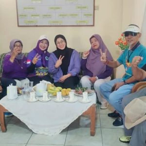 Ketua RUMASYA Bersama Warga Bojong Nangka Gelar Senam Bersama Calon Bupati Tangerang, Intan Nurul Hikmah