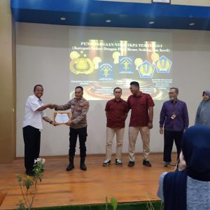 Staf Sikeuangan Polresta Tangerang, Terima Penghargaan sebagai nilai IKPA s.d TW III “Terbaik Pertama” ditingkat KPPN Tangerang