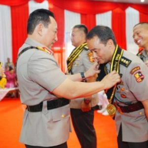Inilah Sosok Ajudan Prabowo yang Baru, Salah Satunya Ahrie Sonta