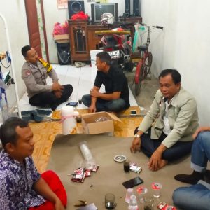 Bhabinkamtibmas Polsek Pasar Kemis Ngariung Kamtibmas Bersama Warga Binaan   