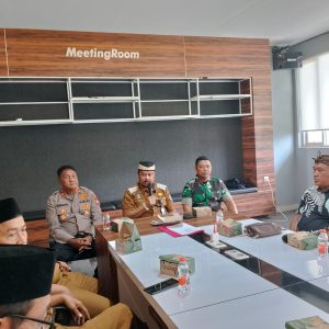 Jelang Pilkada, Pjs Danramil 10/Sepatan Mengadakan Rapat Forkopimcam