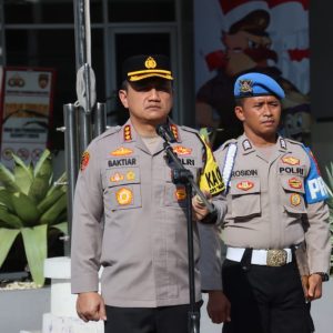 Kapolres Mengingatkan Agar Tetap Netral dan Siaga dalam Pengamanan Pilkada, Dalam Apel Pagi