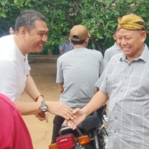 Dawam Rahardjo mencoblos di Desa Mataram Marga, Lampung Timur