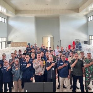 Kapolsek Tigaraksa Pastikan Keamanan Rapat Pleno Terbuka PPK Tigaraksa