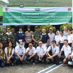 Kodim 0830/Surabaya Utara dan Yayasan Buddha Tzu Chi Gelar Pengobatan Gratis untuk Masyarakat Surabaya,