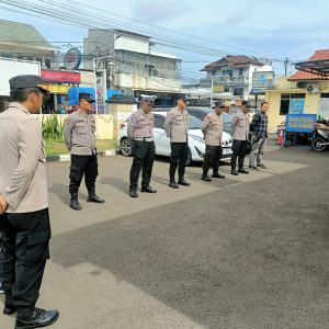 Pimpin Apel Pagi, Wakapolsek Pasar Kemis Beri Arahan Kepada Anggotanya