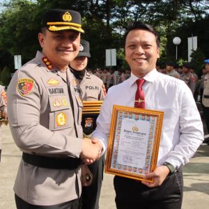 Upacara Pemberian Penghargaan kepada Anggota Terbaik Polresta Tangerang