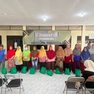 Babinsa Tandes Hadiri Kegiatan Berbagi Kasih di Hari Ibu