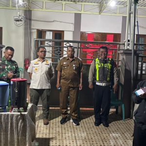 Tiga Pilar Kecamatan Pakal Pantau Warga Melaksanakan Ibadah Natal 