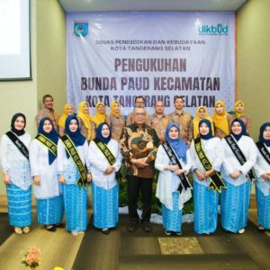 Wali Kota Tangsel, Ingatkan Pentingnya Pendidikan Akhlak untuk Anak di Era Digital   