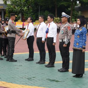 Keren, Di Awal Tahun 2025, Kasat Reskrim Polresta Tangerang Menerima Penghargaan dari Kapolda Banten