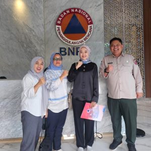 Jihan Nurlela Bersama Bupati Lampung Timur Terpilih, Ella Siti Nuryamah, Bahas Percepatan Penanganan Banjir di BNPB