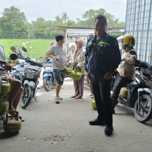 Aipda Antariksa SH Monitoring Antisipasi Kelangkaan Gas Elpiji