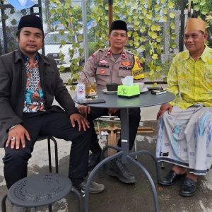 Giat Sambang Tokoh Agama Bhabinkamtibmas Aipda Rahmat Mengajak Untuk Antisipasi Gangguan Kamtibmas di Desa Kubang Darkum Polsek Balaraja   