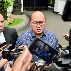 Presiden Prabowo Bahas Strategi Penguatan Investasi Mobil Listrik di Istana Merdeka