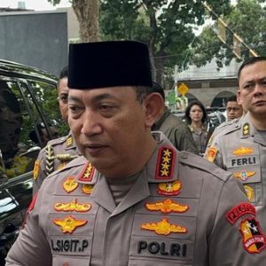 Kapolri Melayat ke Rumah Duka Eks Wakapolri: Polri Kehilangan Sosok Syafruddin   