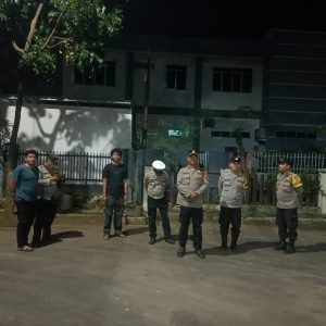 Anggota Polsek Balaraja Gelar Sispam Mako Guna Tingkatkan Keamanan di Mako Polsek Balaraja Polresta Tangerang 
