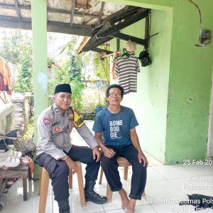 Aipda Guntur Pratama SH Bhabinkamtibmas Polsek Balaraja Giat Sambang DDS Antisipasi Kamtibmas di Desa Gembong Wilayah Hukum Polsek Balaraja 