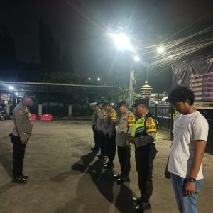 Personil Polsek Balaraja Melaksanakan Apel Malam Guna Antisipasi Guantibmas di Wilayah Hukum Polsek Balaraja Polresta Tangerang 
