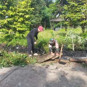 Koramil 14/Panongan Mengadakan Kegiatan Jumat Bersih Menyambut Bulan Suci Ramadhan   
