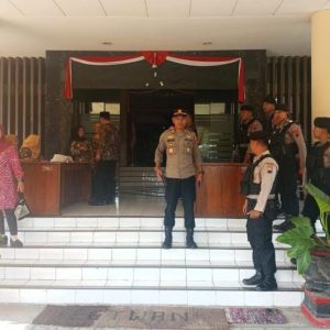 Polres Rembang Gelar Pengamanan Serah Terima Jabatan Bupati & Wakil Bupati Rembang Periode 2025/2030