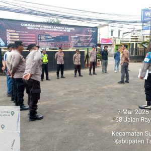 Personil Polsek Balaraja Giat Apel Pagi Bentuk Kesiap Siagaan Anggota Dalam Mengantisipasi Guantibmas di Wilayah Hukum Polsek Balaraja Polresta Tangerang    
