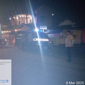 Giat Patroli Dialogis Personil Polsek Balaraja Guna Mengantisipasi Guantibmas Malam Hari di Wilayah Hukum Polsek Balaraja Polresta Tangerang 