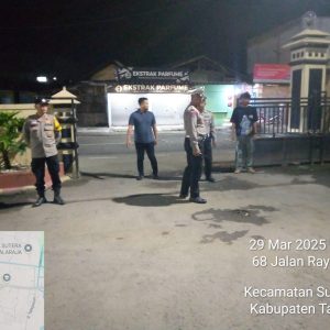 Giat Sispam Mako Personil Polsek Balaraja Dalam Antisipasi Guantibmas Malam Hari di Mako Polsek Balaraja Polresta Tangerang 