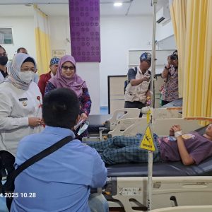Jelang Idul Fitri 2025 Wakil Bupati Tangerang Intan Nurul Hikmah Kunjungi Dua Rumah Sakit Daerah   