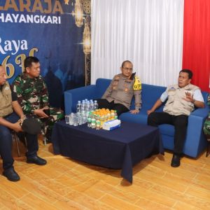 Bupati Tangerang dan Kapolres Kunjungi Pos Pam Ketupat Balaraja Barat Pantau Arus Mudik