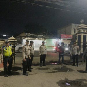 Giat Sispam Mako Guna Antisipasi Guantibmas Malam Hari di Daerah Mako Polsek Balaraja Polresta Tangerang 