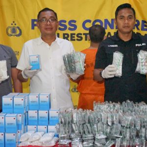 Sat Resnarkoba Polresta Tangerang Ungkap Peredaran 94.450 Butir Obat Keras Daftar G di Pasarkemis    