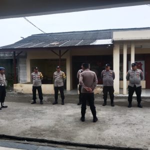 Polsek Kronjo Polresta Tangerang Gelar Apel Siaga Pengamanan PSU Kabupaten Serang   