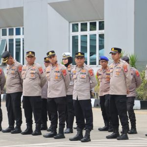Kapolresta Tangerang Pimpin apel pagi, Apresiasi Personel Amankan Perayaan Ibadah Umat Kristiani dan PSU Kab. Serang   