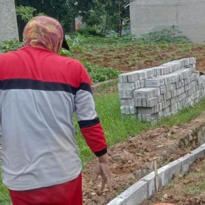 Warga Kp.Tanjakan Mekar , Sangat Senang Dengan Pembangunan Jalan Paving Blok   