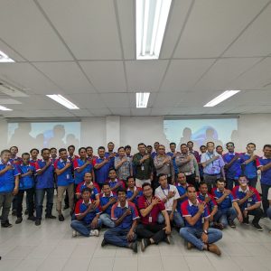Safety Riding Bersama Karyawan PT. Indomarco Prismatama: Upaya Tekan Angka Kecelakaan di Jalur Rawan