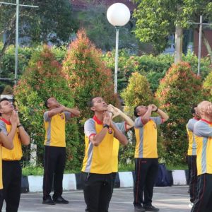 Jaga Kebugaran Tubuh, Kapolresta Tangerang Pimpin Olahraga Pagi