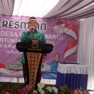 Sabtu Minggu Juga Pelayanan , Bahkan 24 Jam Untuk Kepetingan Warga , Di Kantor Desa Lebak Wangi 