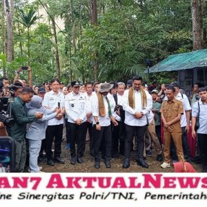 Kapolres Pangkep Pimpin Pengamanan Menteri Kehutanan di Desa Tabo -tabo