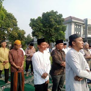 Mantan Camat Rajeg, H.Ahmad Patoni S.iP , M.M ” Mengapresiasi Pengajian Di Rumah Bapak H.Enju    