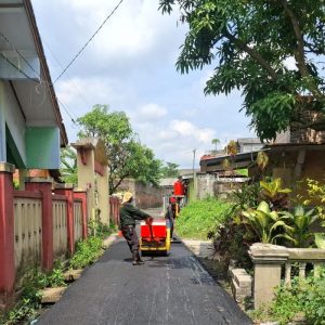 Camat Cikupa Instruksikan Perbaikan Proyek Hotmix oleh CV Reva