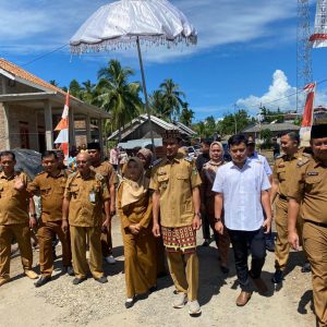 Bupati Tanggamus Membuka Bazar Hewan Kurban Tahun 1446 H/2025 M