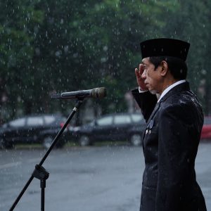 Hujan Tak Surutkan Semangat, Pemkab Pangkep Peringati Harkitnas ke-117 dengan Khidmat